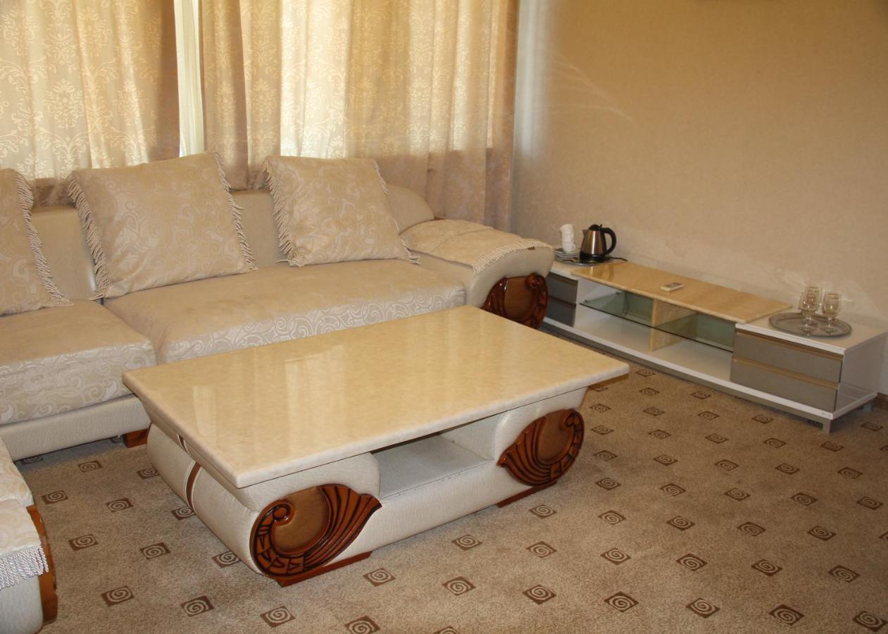 Parade Allure Zhashkiv Экстерьер фото